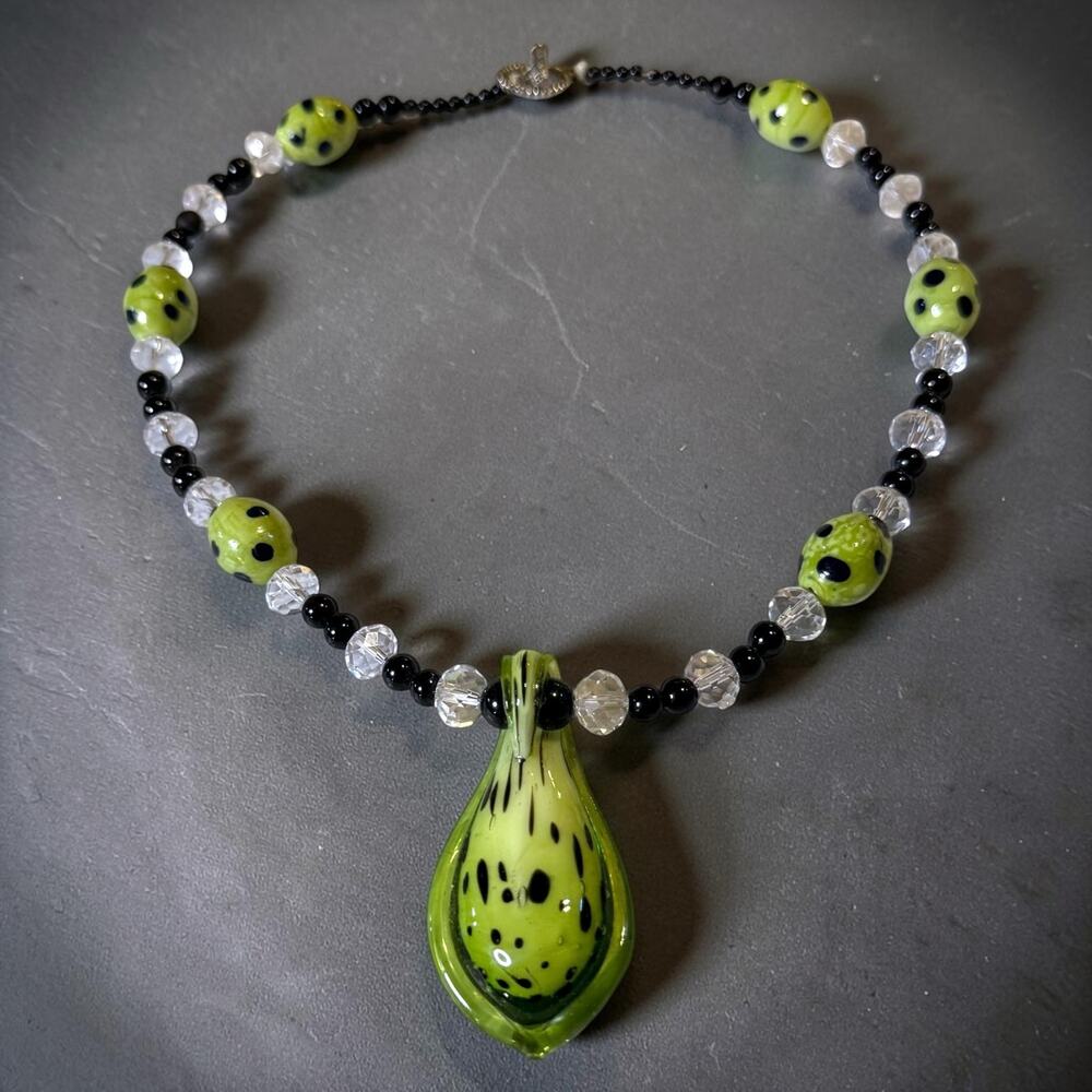 Handmade Artisan Retro Lampwork Glass Necklace Green Black Pendant Boho 20”
